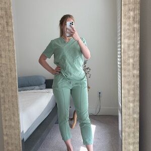 Mediclo Scrubs in Sage Green